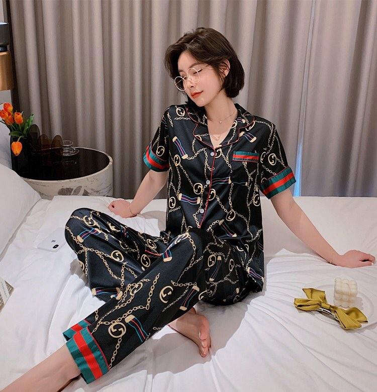 Silk Sleepwear Short Sleeve Pajama Set StyleMoto GG Chain Black 