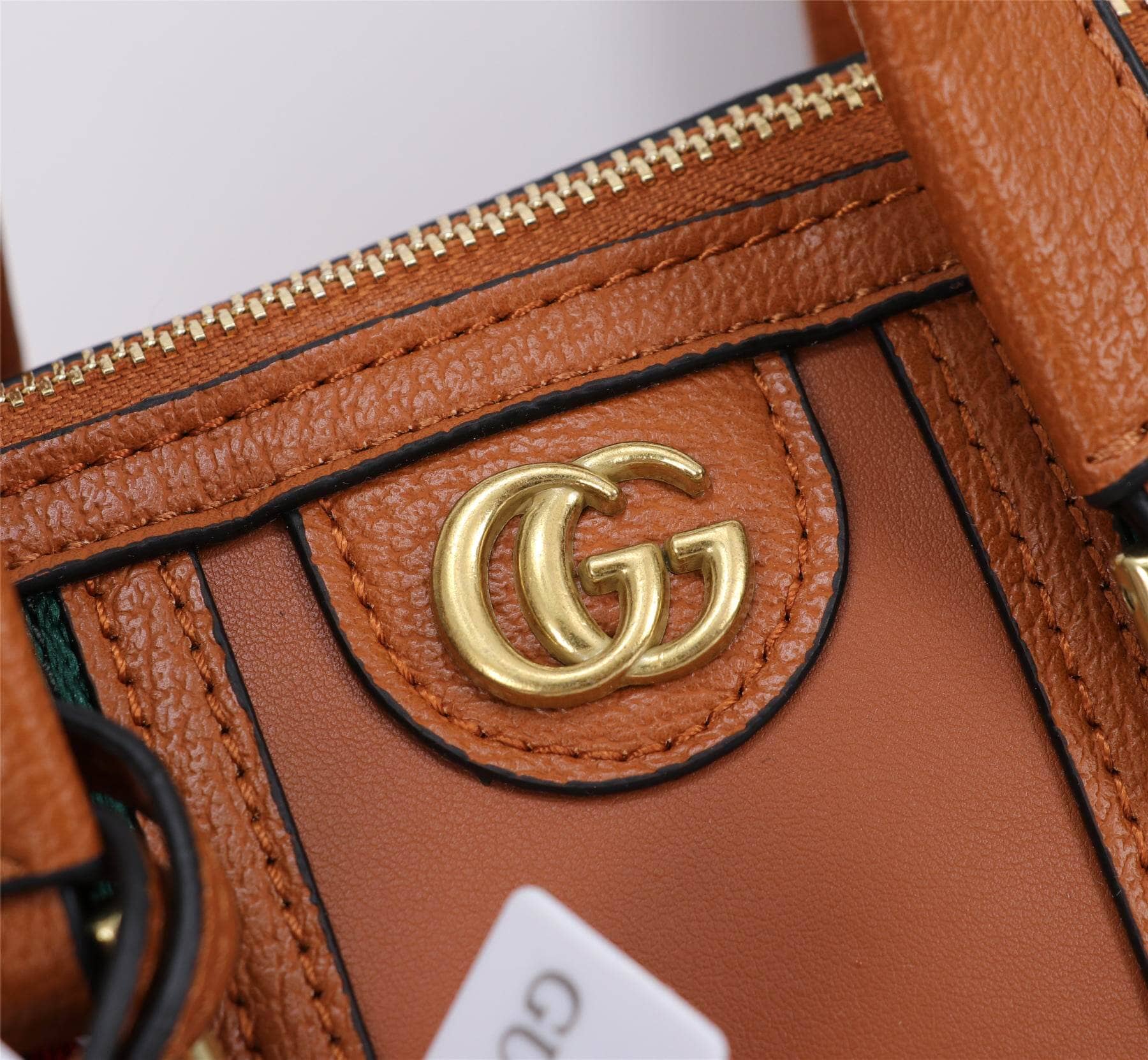GG835 Handbag with Sling