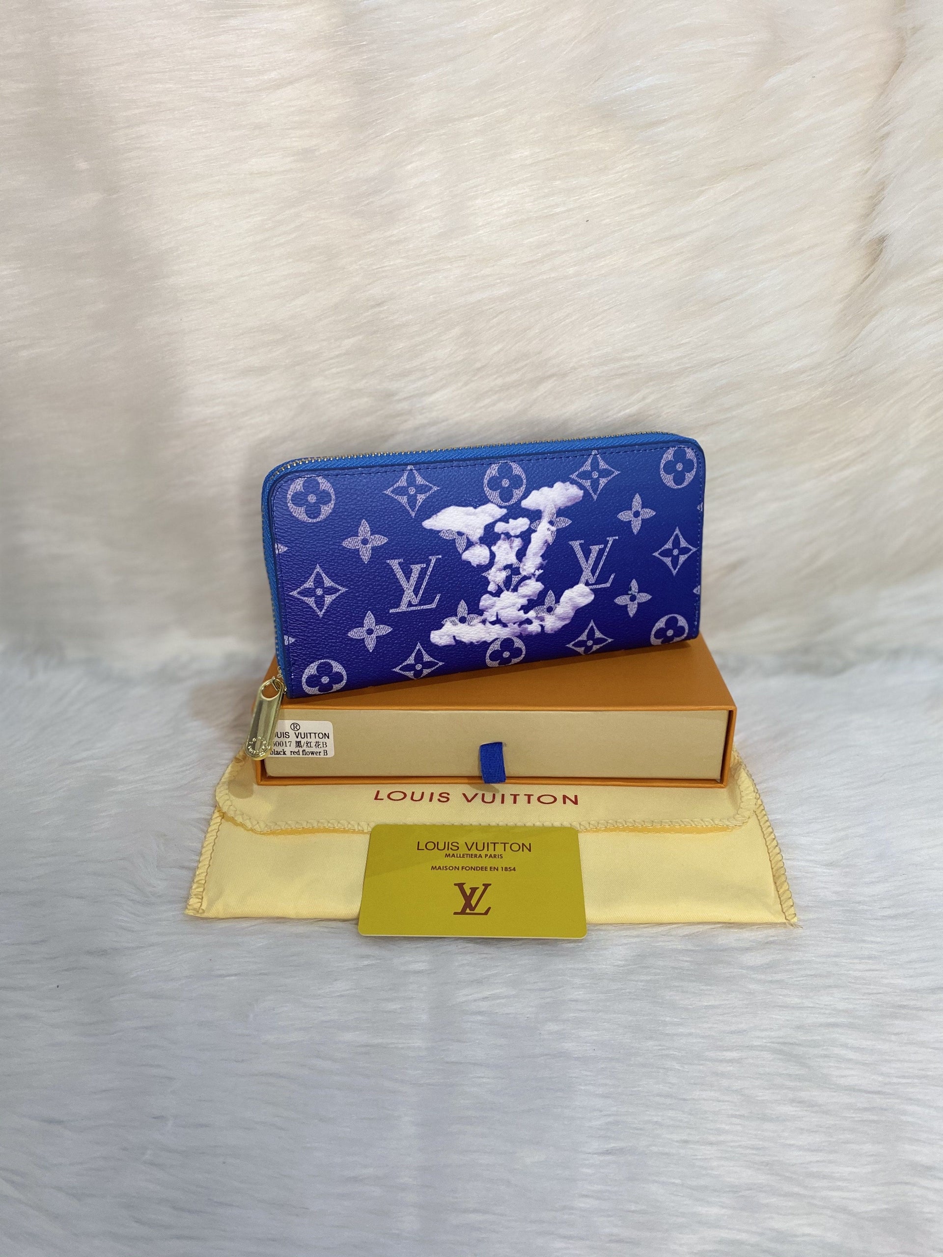 LV60017S Crafty Long Wallet StyleMoto Blue 